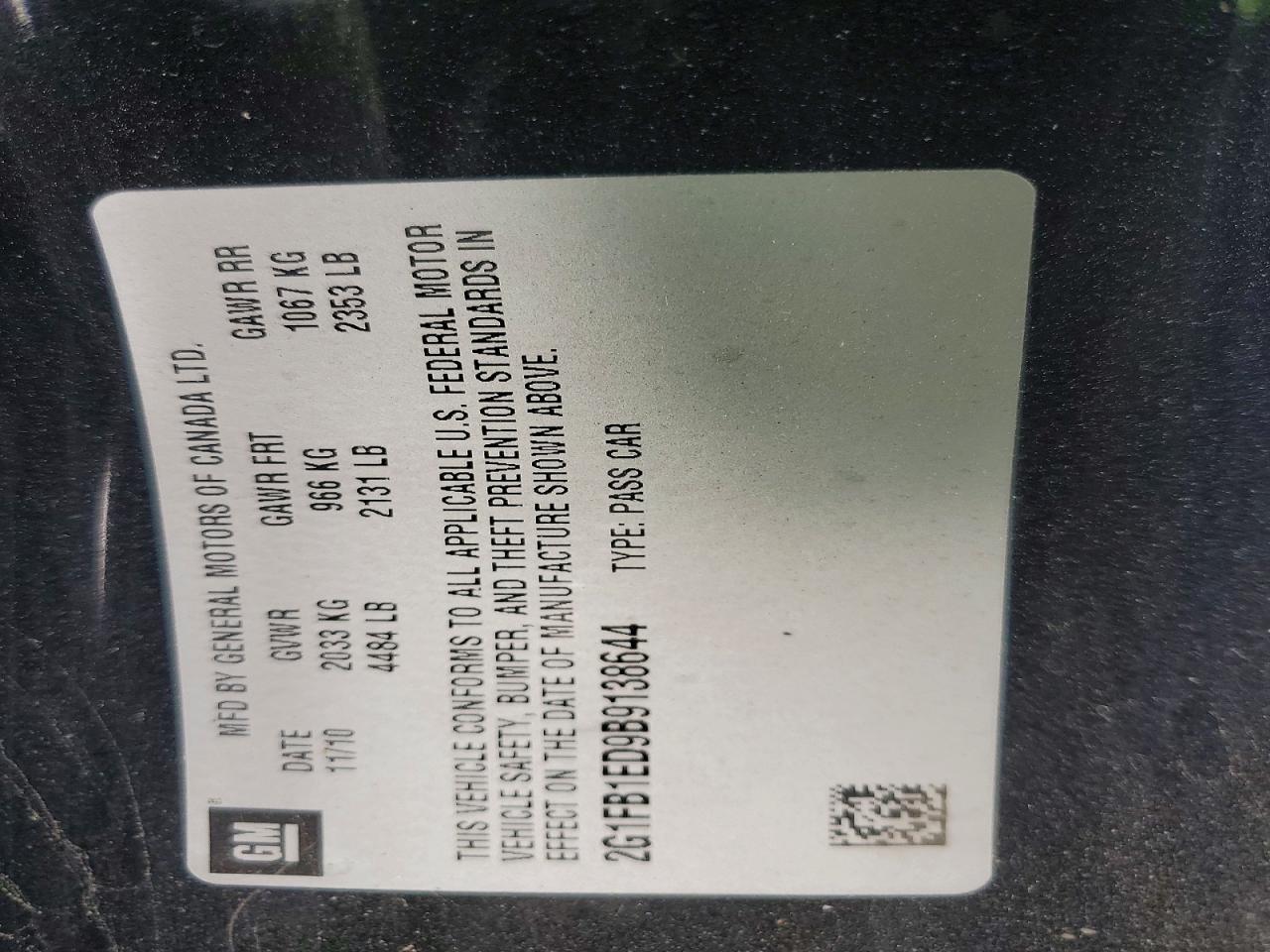 2011 Chevrolet Camaro VIN 2G1FB1ED9B9138644 photo 12