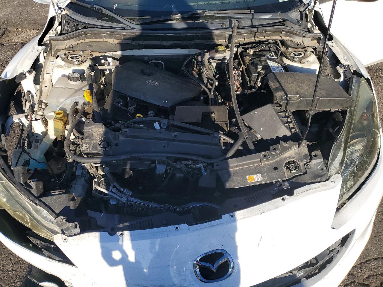 2012 Mazda Mazda3 VIN JM1BL1L59C1505840 photo 11