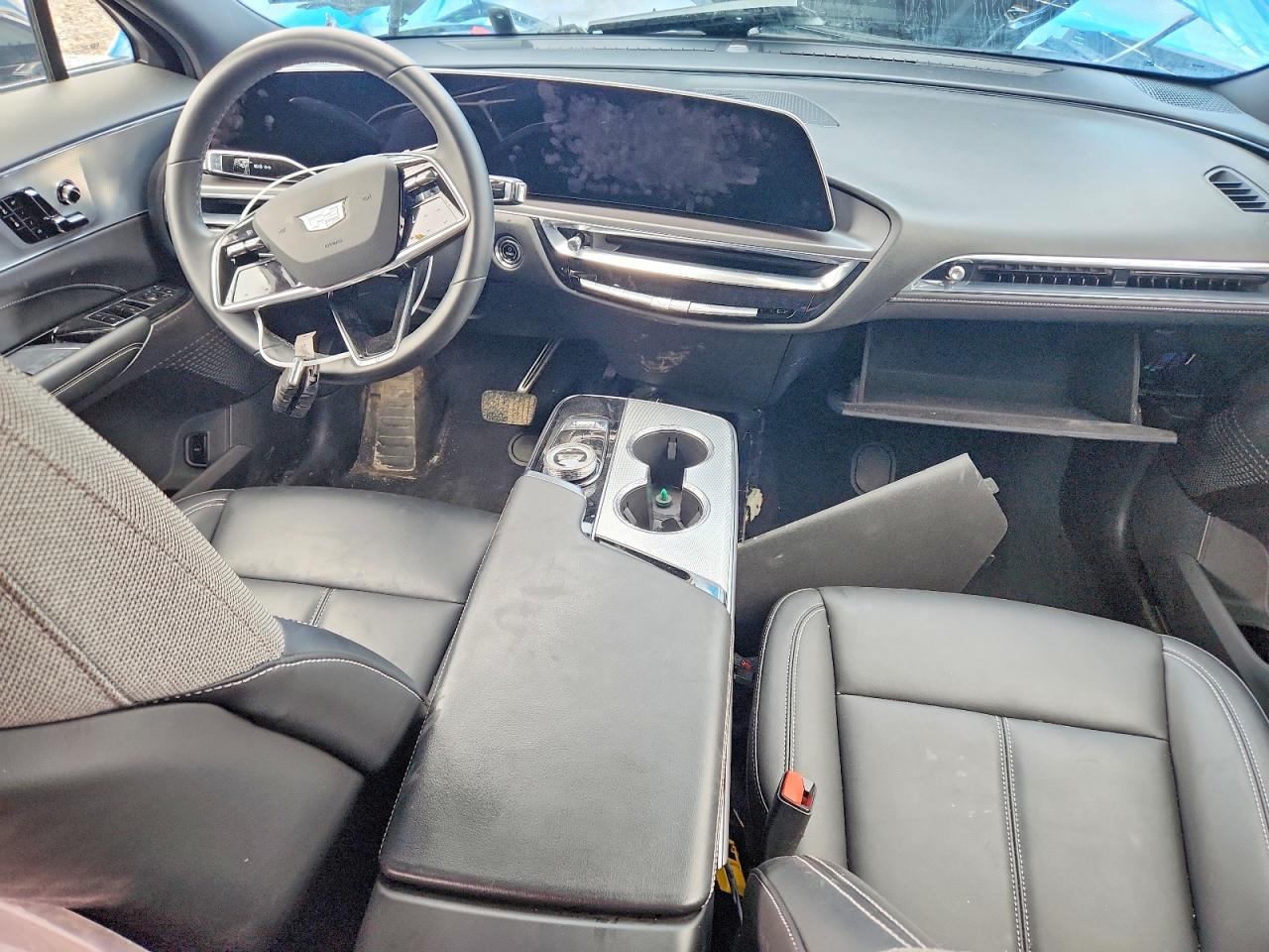 2024 Cadillac All other VIN 1GYKPMRK3RZ102668 photo 8