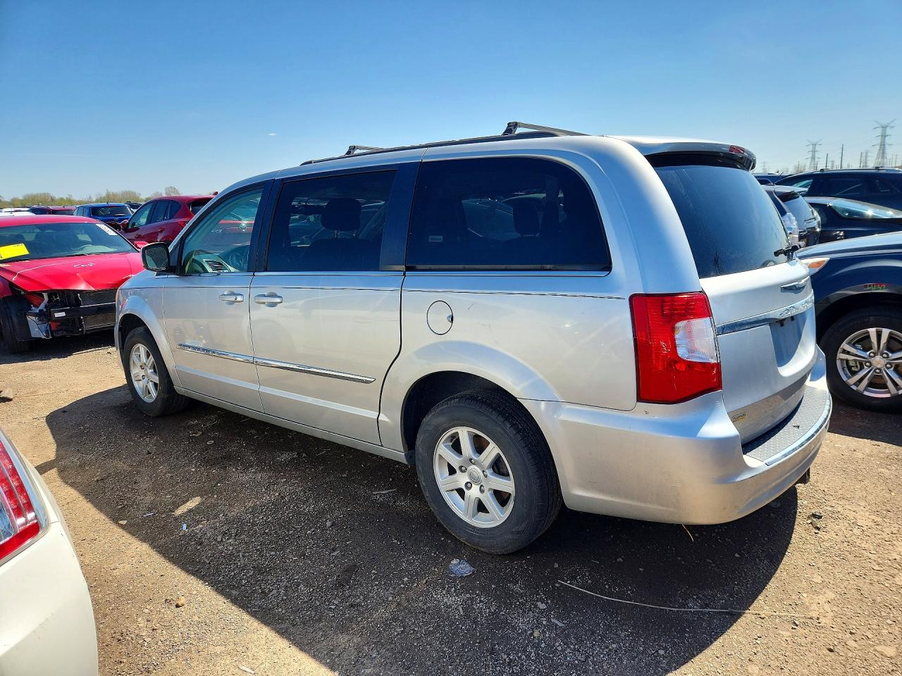 2012 Chrysler Minivan VIN 2C4RC1BG4CR387712 photo 2