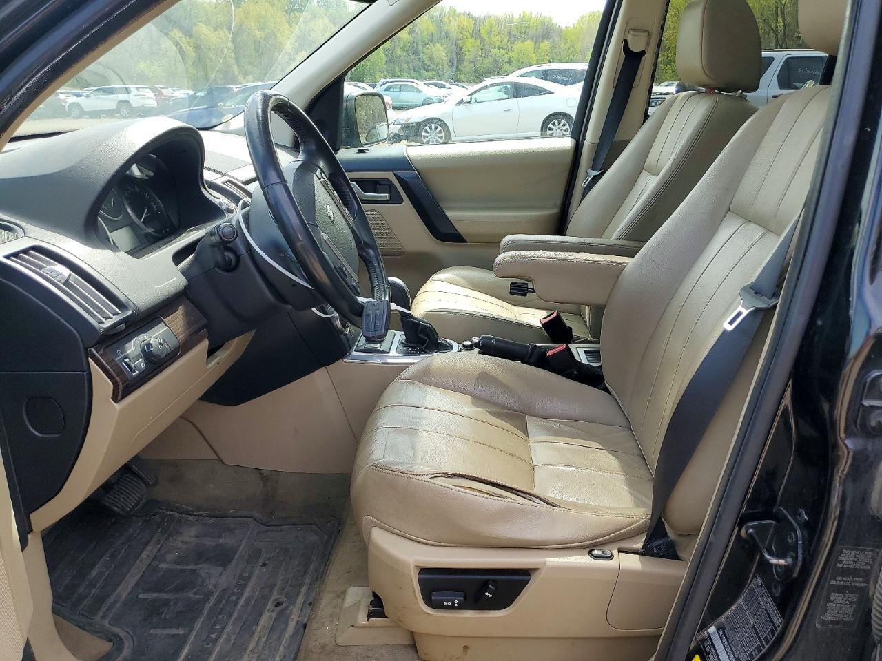 2011 Land Lr2 VIN SALFR2BN7BH246836 photo 7