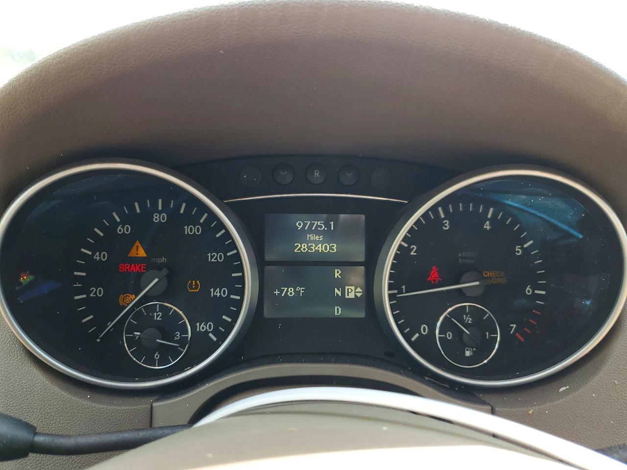 2010 MERCEDES M-class VIN 4JGBB8GB9AA597651 photo 9