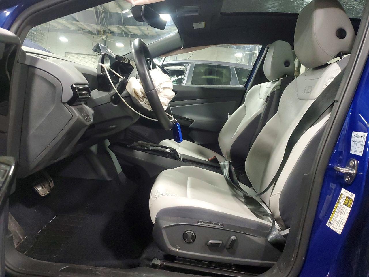 2021 Volkswagen All other VIN WVGUNPE27MP061957 photo 7