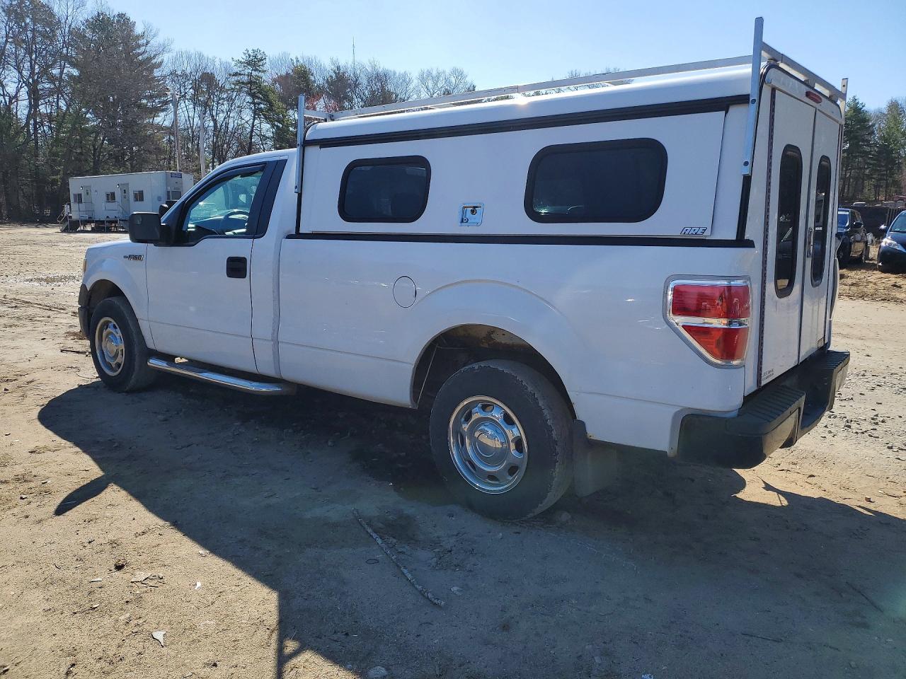 2012 Ford F150 VIN 1FTMF1CM1CKE38748 photo 2