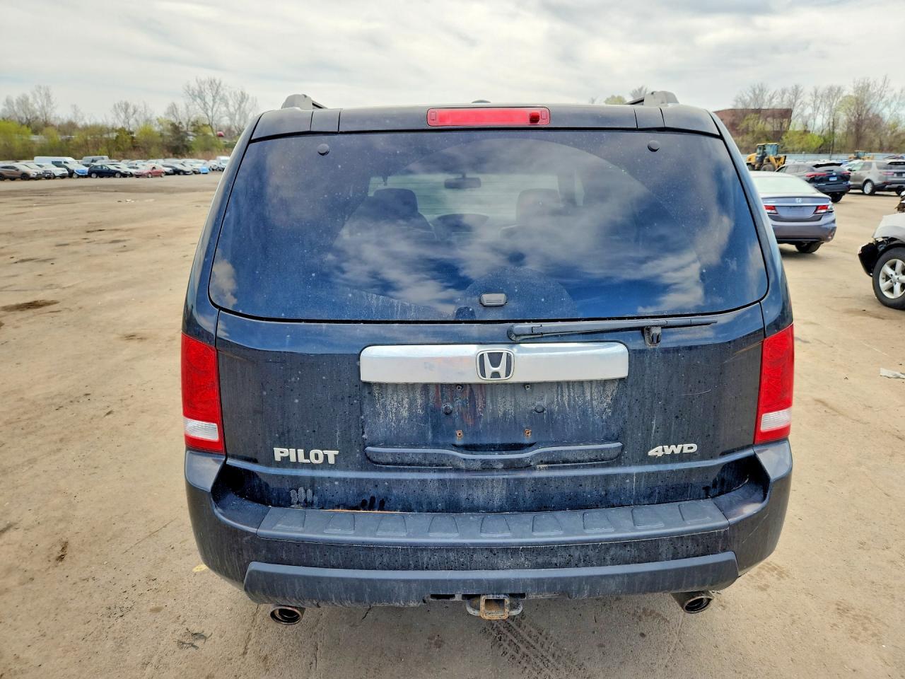 2011 HOND Pilot VIN 5FNYF4H55BB069859 photo 6