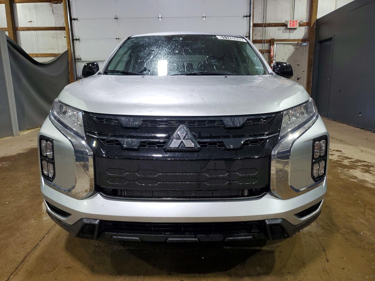 2026 Mitsubishi Outlander VIN JA4ARUAU1TU013544 photo 5