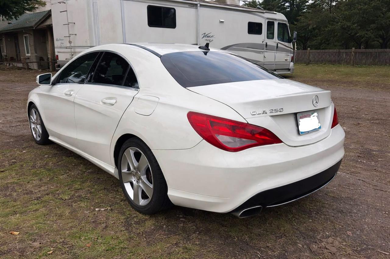 2015 Mercedes-Benz Cla-class VIN WDDSJ4GB4FN196109 photo 3