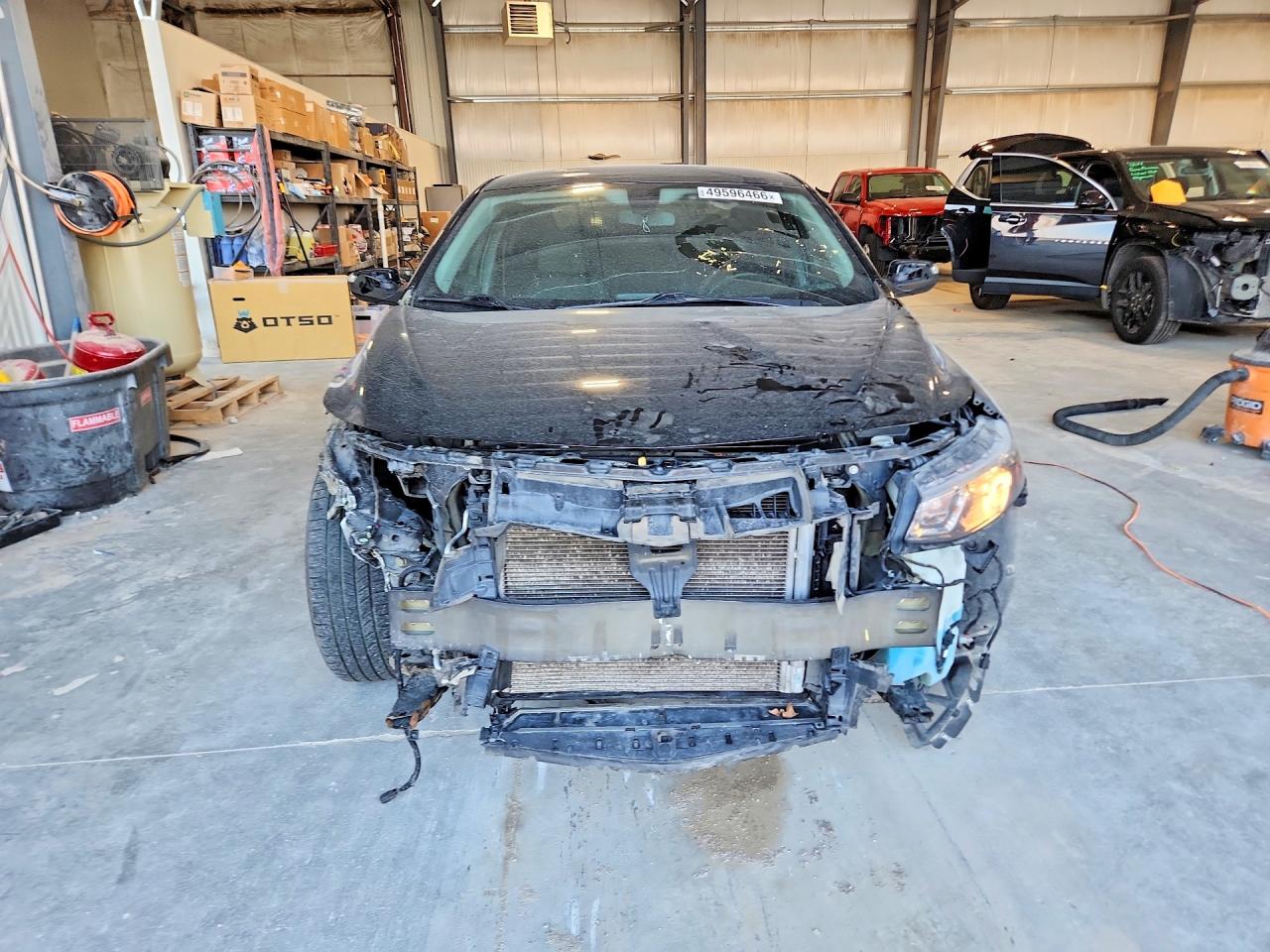 2018 Chevrolet Malibu VIN 1G1ZD5ST1JF226989 photo 5