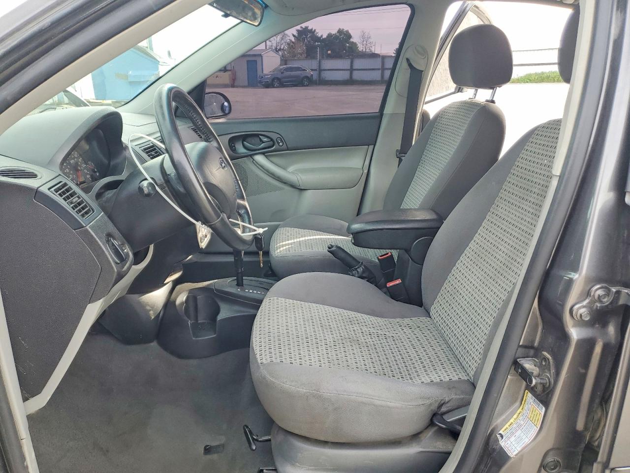 2006 FORD Focus VIN 1FAFP34N16W126733 photo 7
