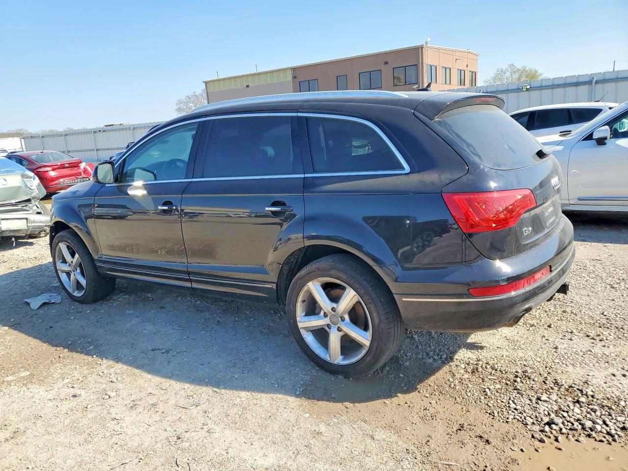 2012 Audi Q7 VIN WA1VMAFE9CD007443 photo 2