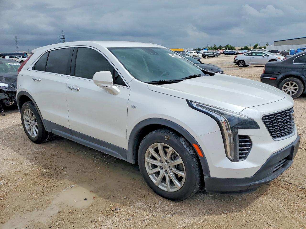 2020 Cadillac Xt4 VIN 1GYAZAR43LF140058 photo 4