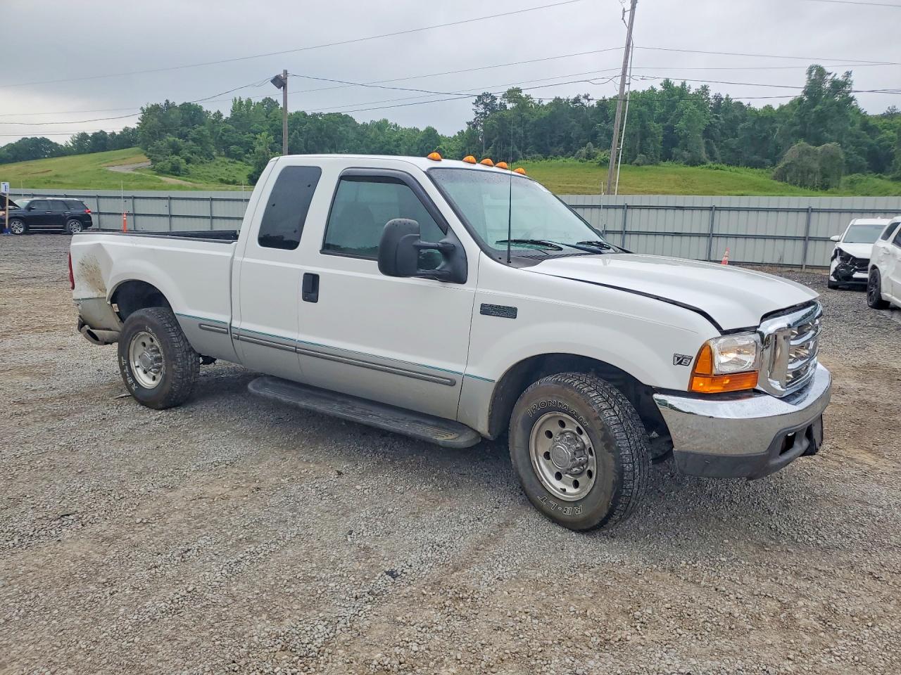1999 Ford F250 VIN 1FTNX20F0XEA57460 photo 4