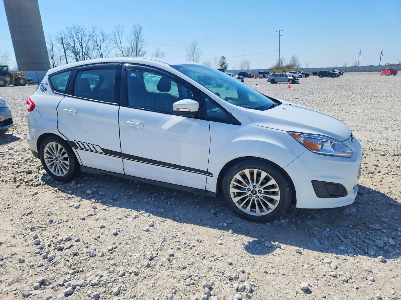 2017 Ford Cmax VIN 1FADP5AU7HL112242 photo 4