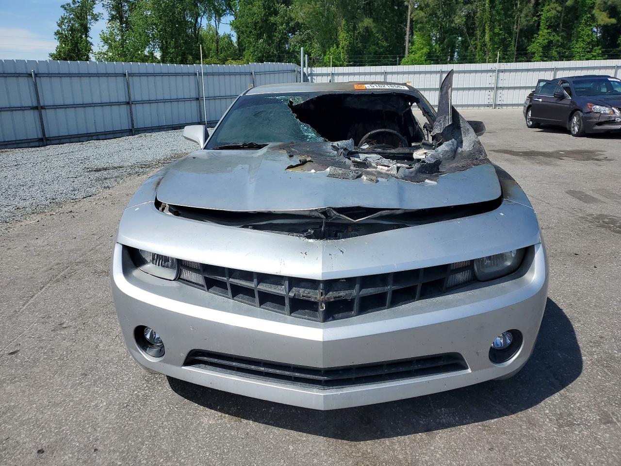 2013 Chevrolet Camaro VIN 2G1FA1E35D9160010 photo 5