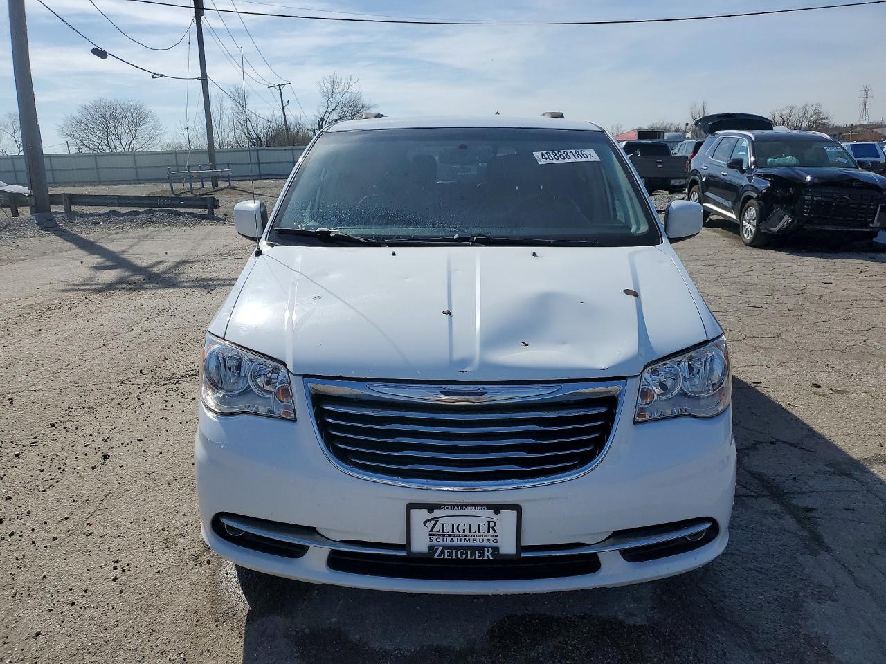 2016 Chrysler Minivan VIN 2C4RC1BG1GR253200 photo 5