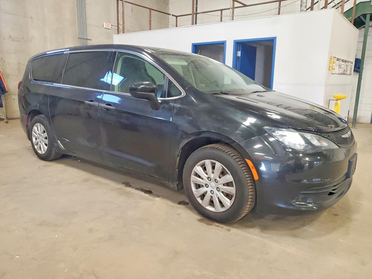 2020 Chrysler Minivan VIN 2C4RC1AG8LR105377 photo 4