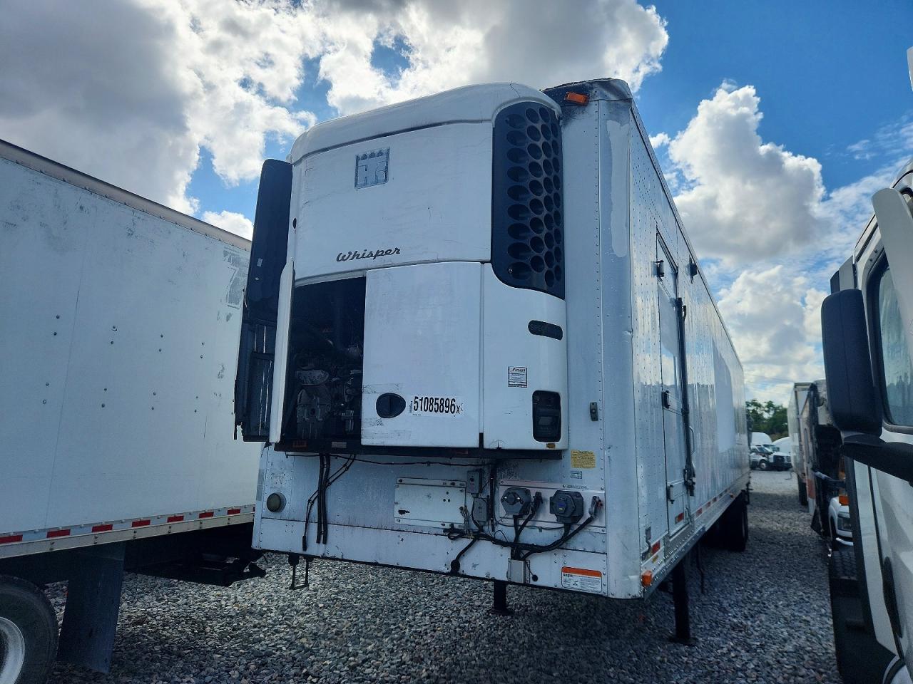 2016 UTIL Trailer VIN 1UYVS2485GM526026 photo 9