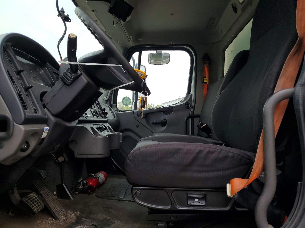 2015 FREIGHTLINER All other VIN 1FVACXDT2FHGS7258 photo 7