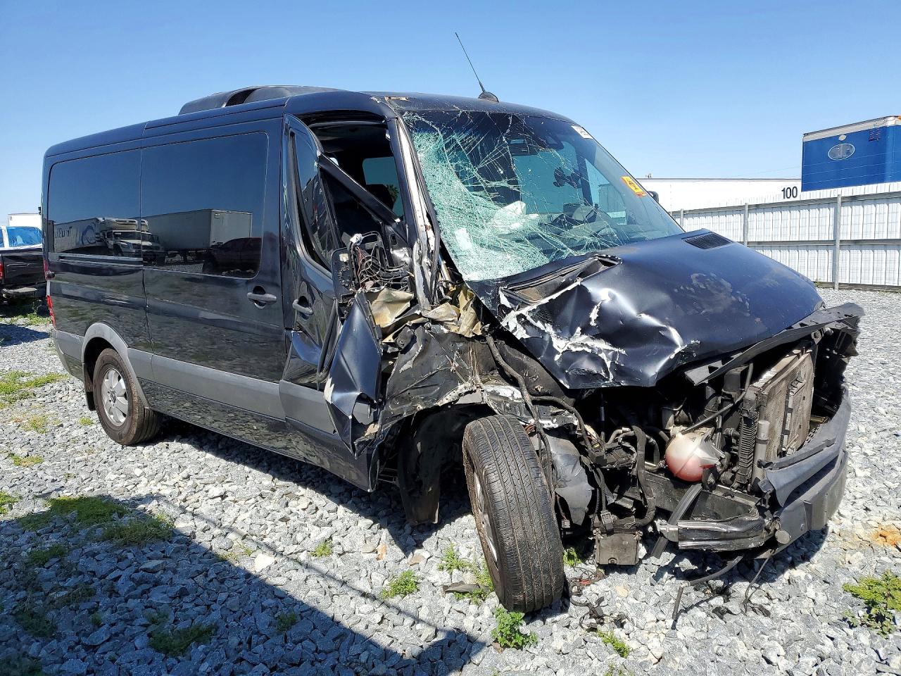 2016 Mercedes-Benz Sprinter VIN 8BRPE7DD5GE130227 photo 4