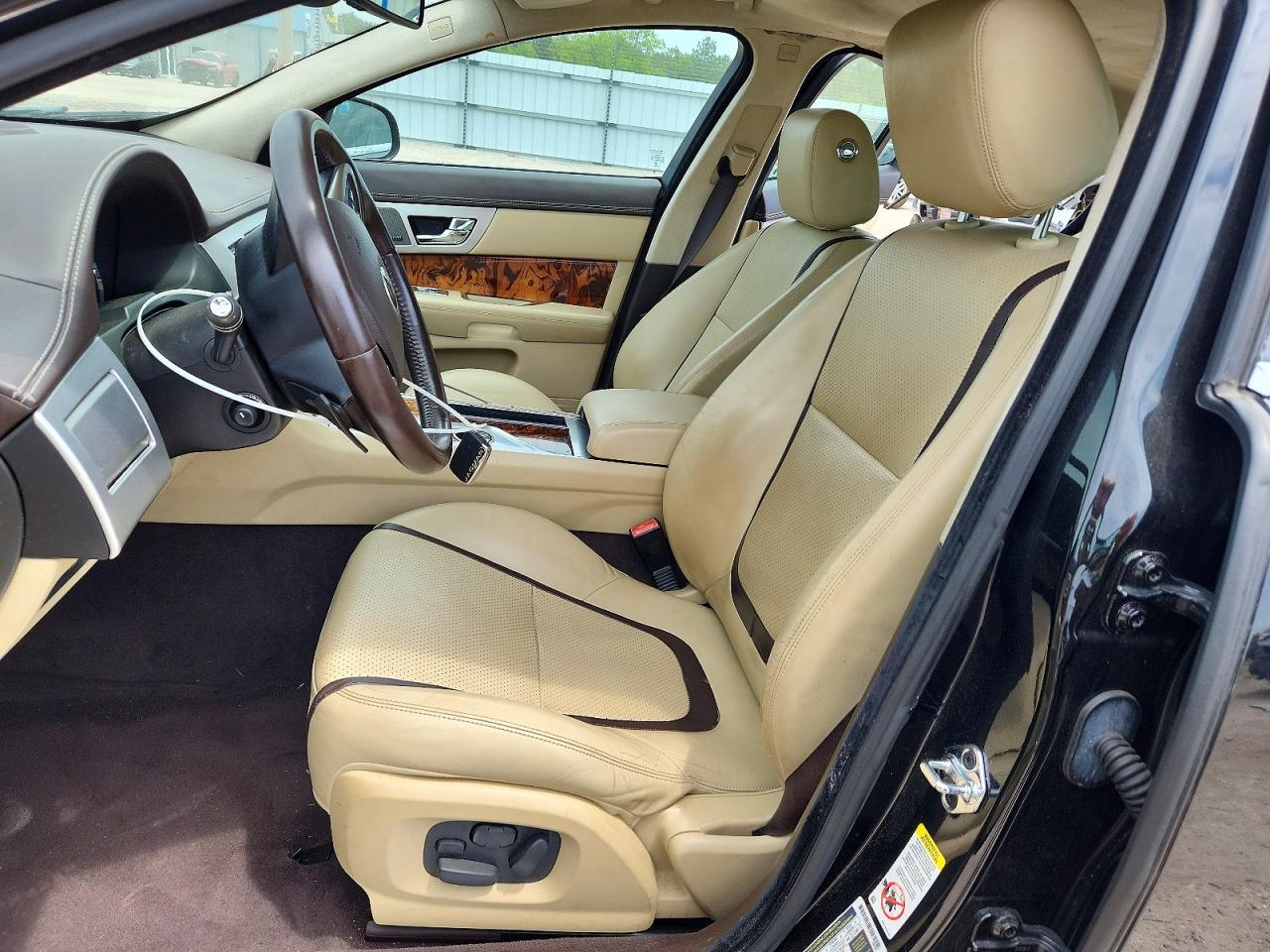 2015 Jaguar Xf VIN SAJWA0F75F8U77885 photo 7