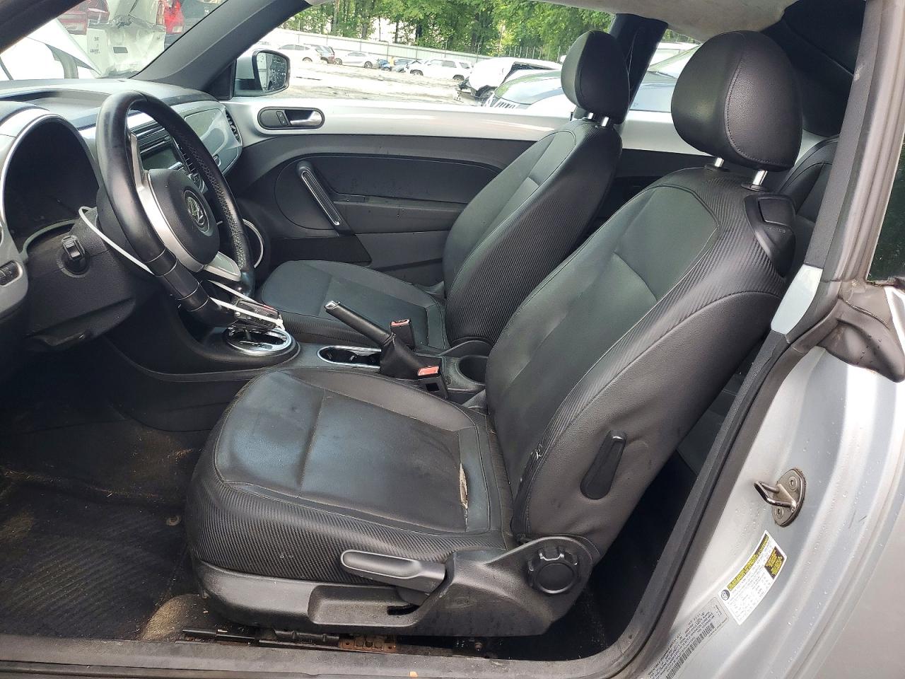 2012 Volkswagen Beetle VIN 3VWJP7AT6CM601896 photo 7