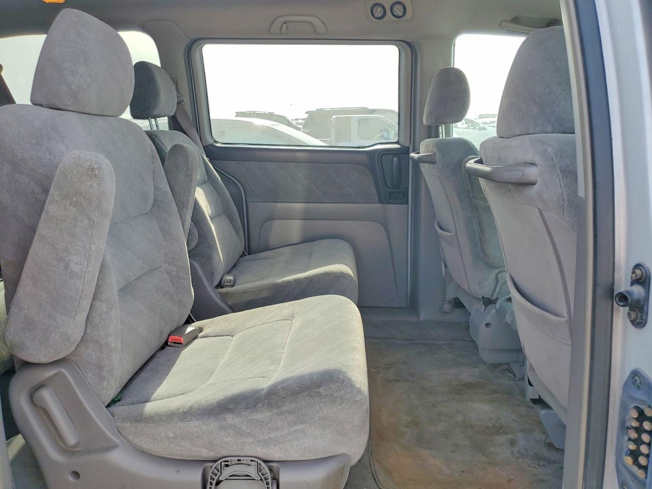 2003 Honda Odyssey VIN 5FNRL18613B136253 photo 11