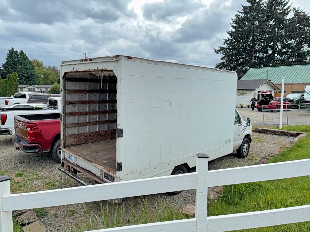 2000 Ford Econoline VIN 1FDWE35L7YHB54648 photo 4