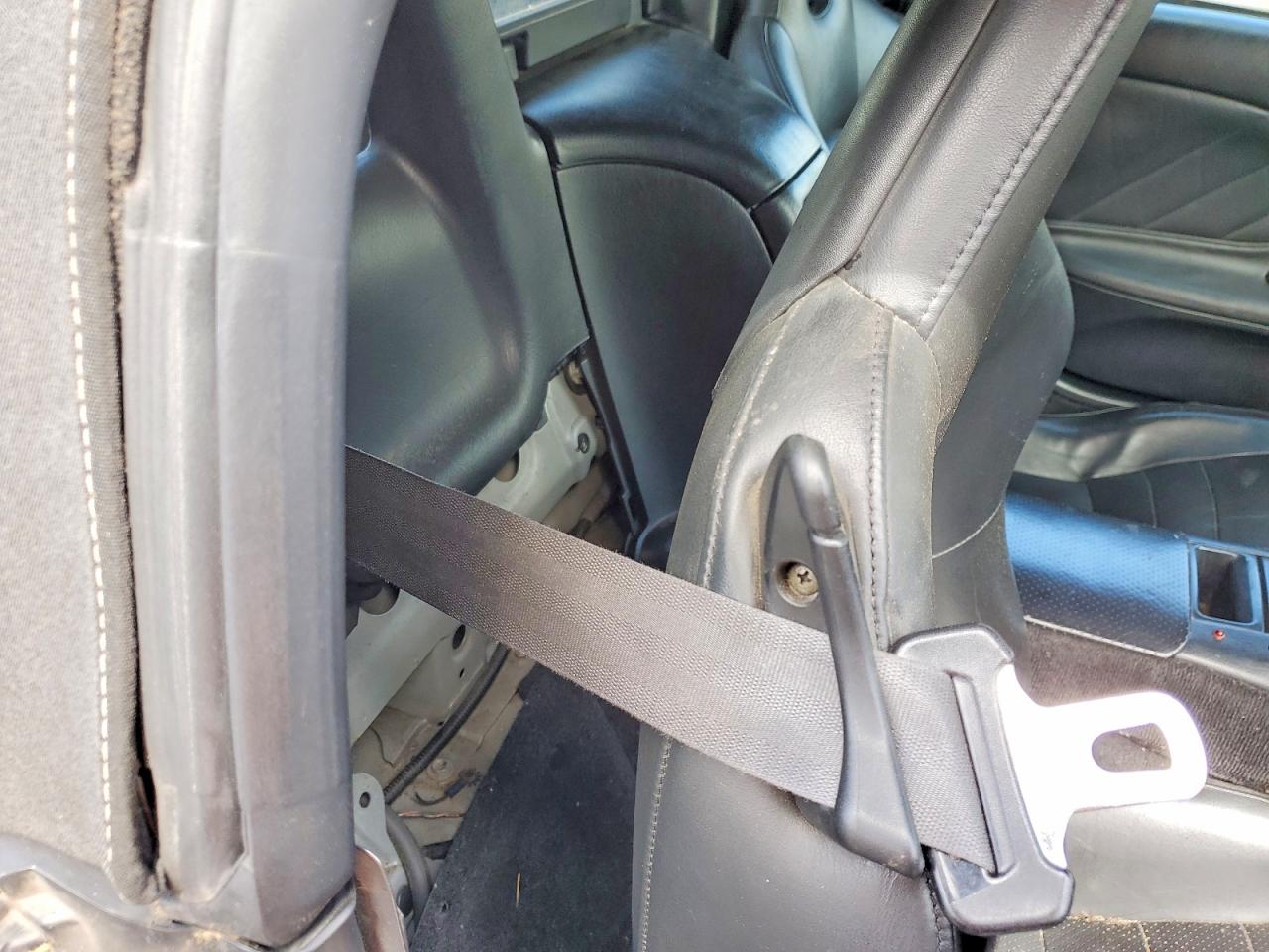 2001 Honda S2000 VIN JHMAP11411T001616 photo 10