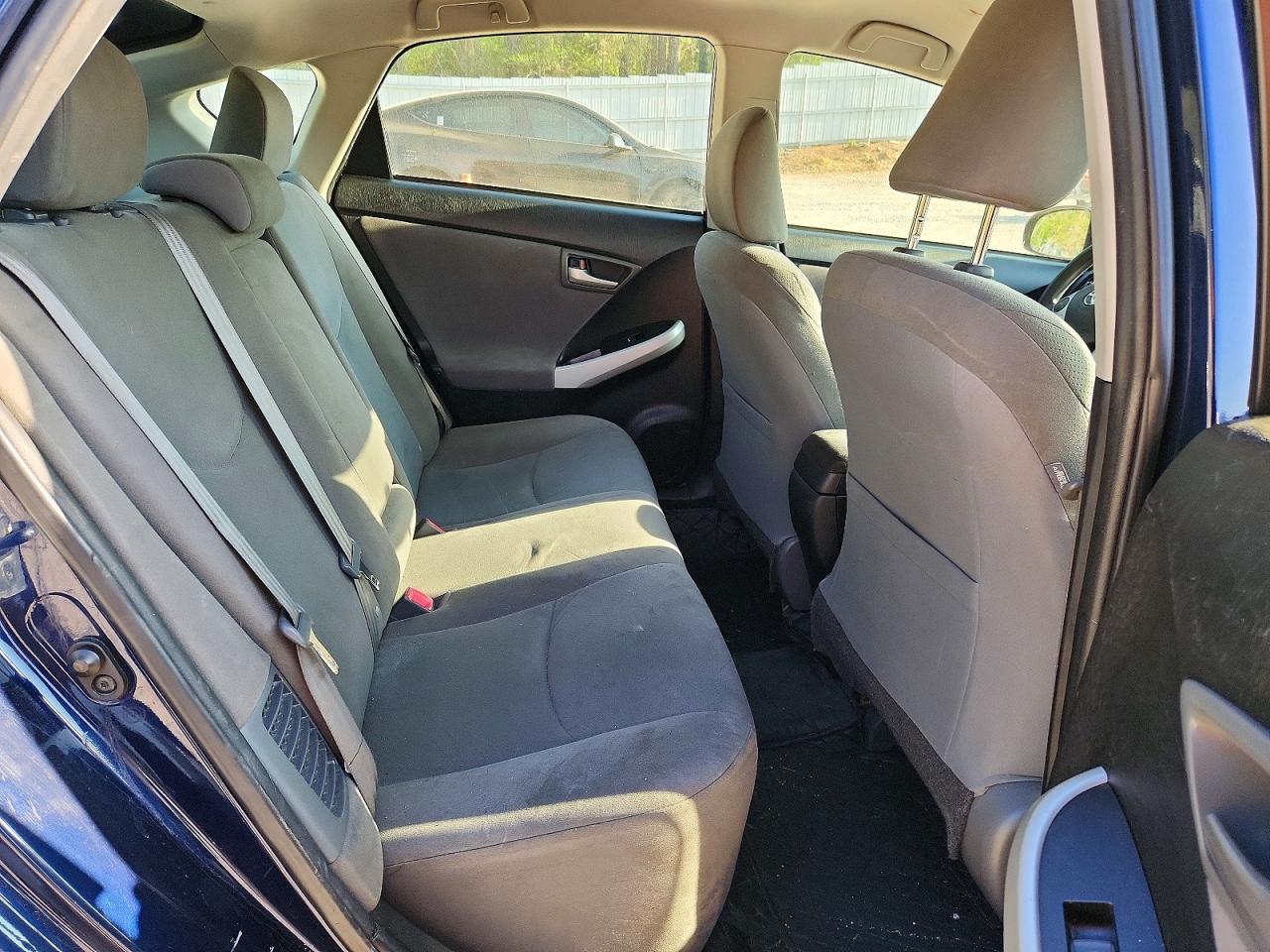 2015 Toyota Prius VIN JTDKN3DU0F0438695 photo 10
