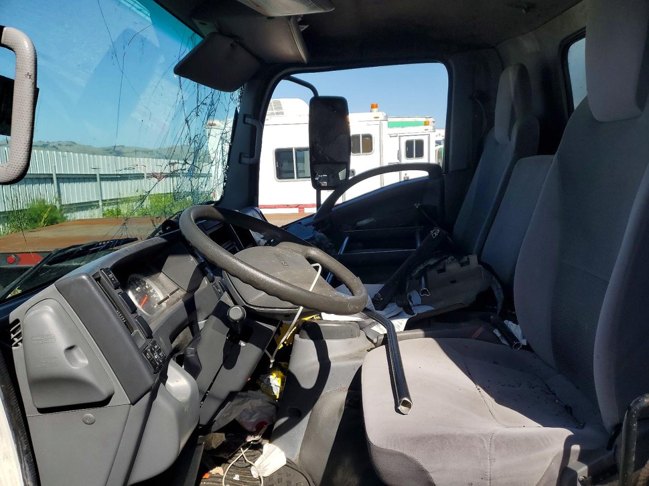 2018 Isuzu Npr VIN JALB4W178J7F00252 photo 7