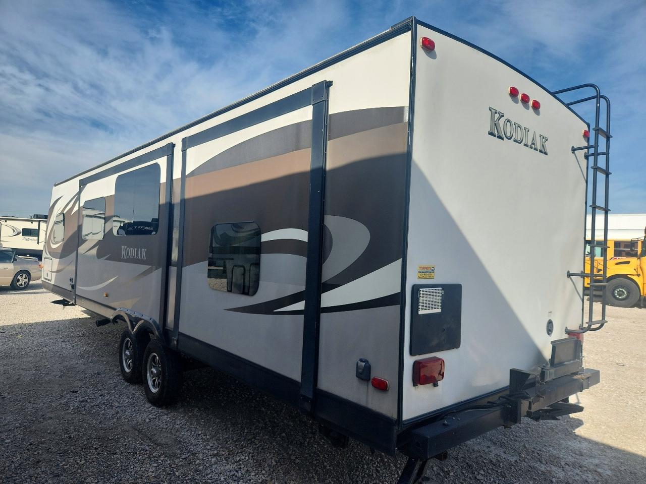 2014 KEYSTONE Trailer VIN 4YDT30028EJ970067 photo 3