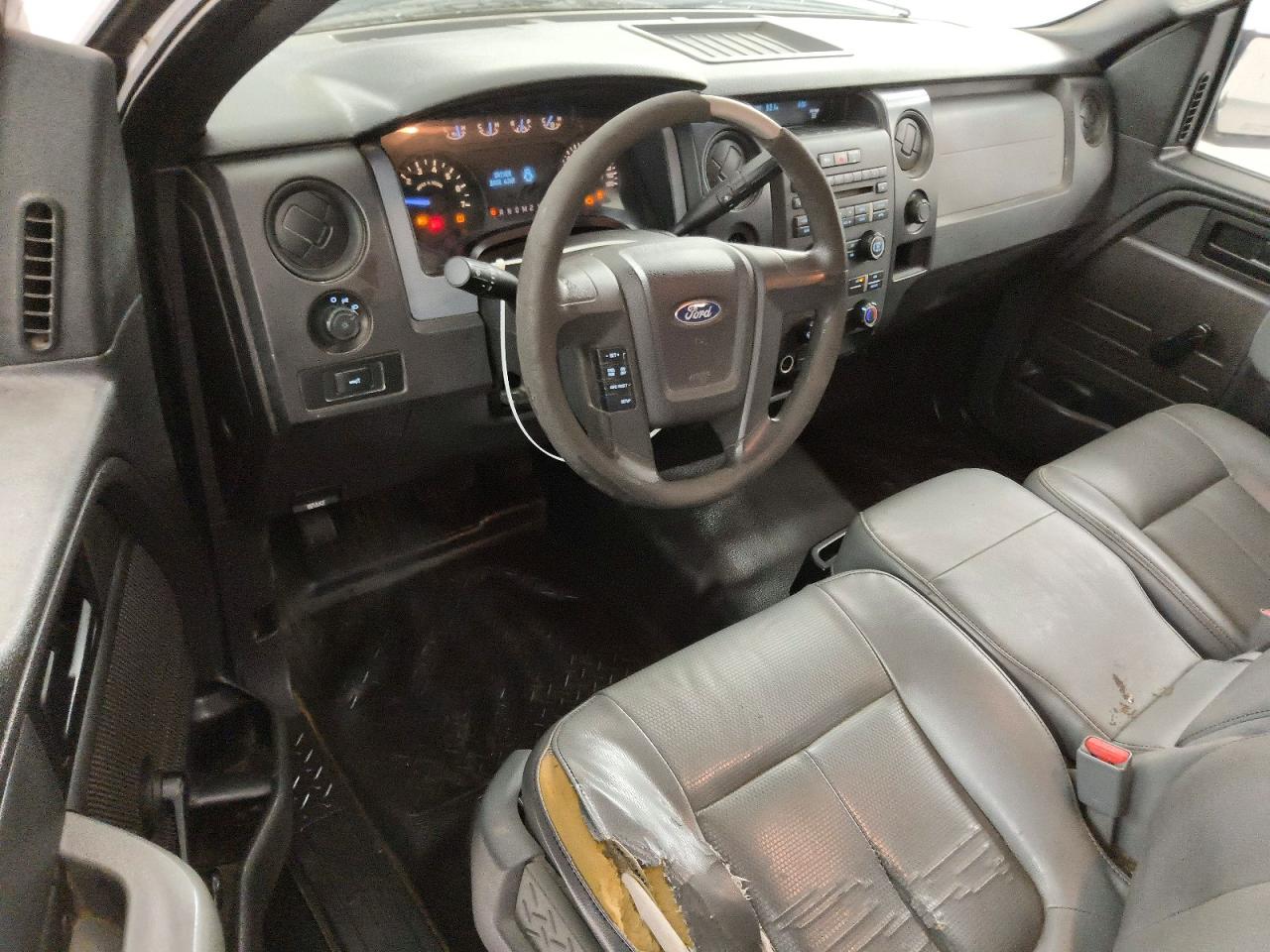 2011 Ford F150 VIN 1FTMF1CM1BKD44609 photo 8