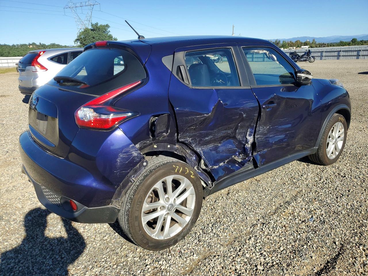2015 NISS Juke VIN JN8AF5MR9FT508066 photo 3