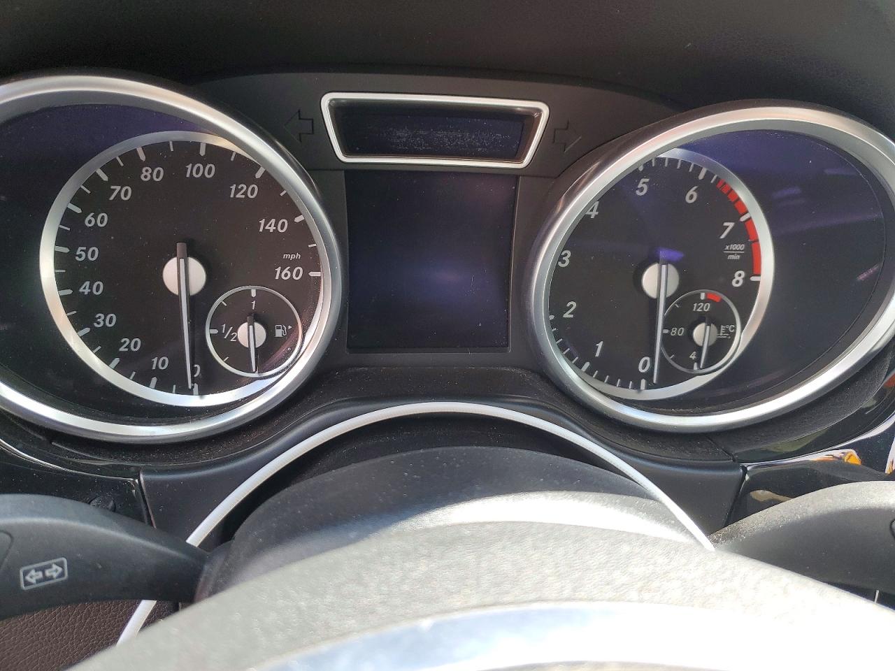 2015 Mercedes-Benz M-class VIN 4JGDA5HBXFA585007 photo 9
