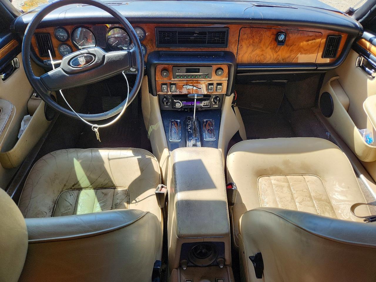 1985 Jaguar Xj6 VIN SAJAY1343FC397388 photo 8