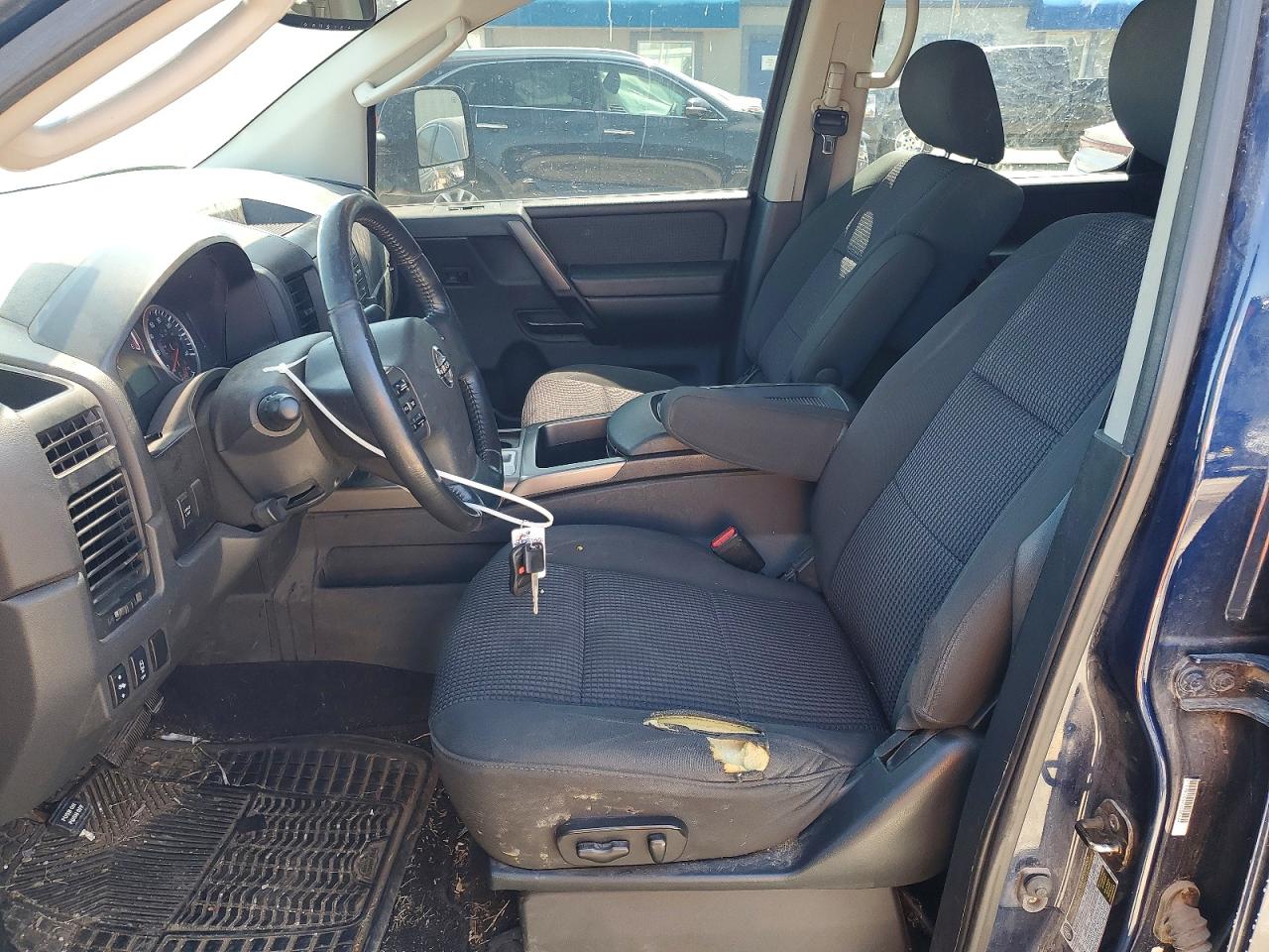 2010 Nissan TITAN VIN 1N6BA0ECXAN309260 photo 7