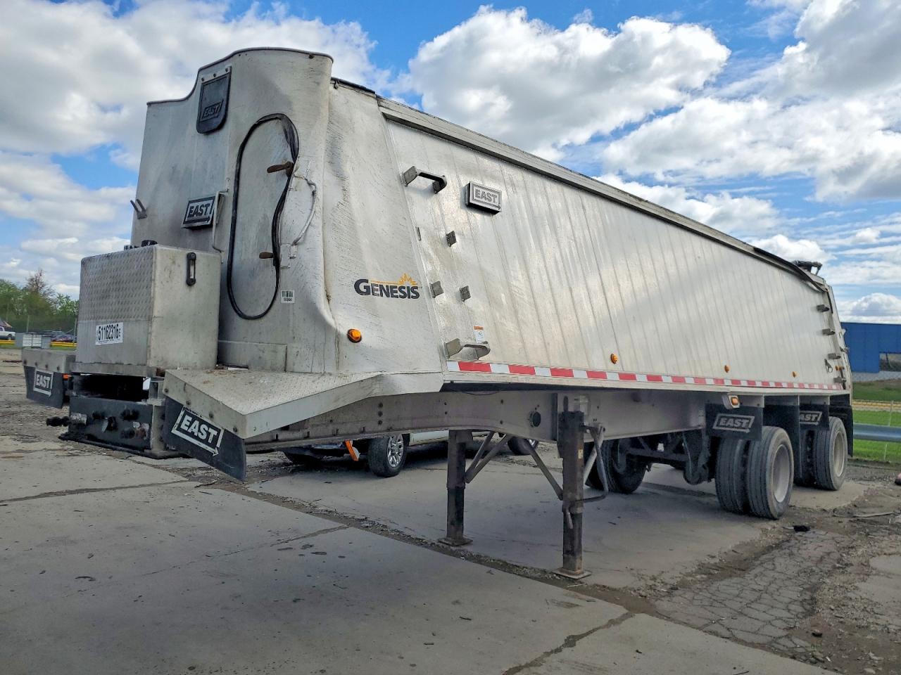 2016 EAST Unknown VIN 1E1D2S285GR056664 photo 2