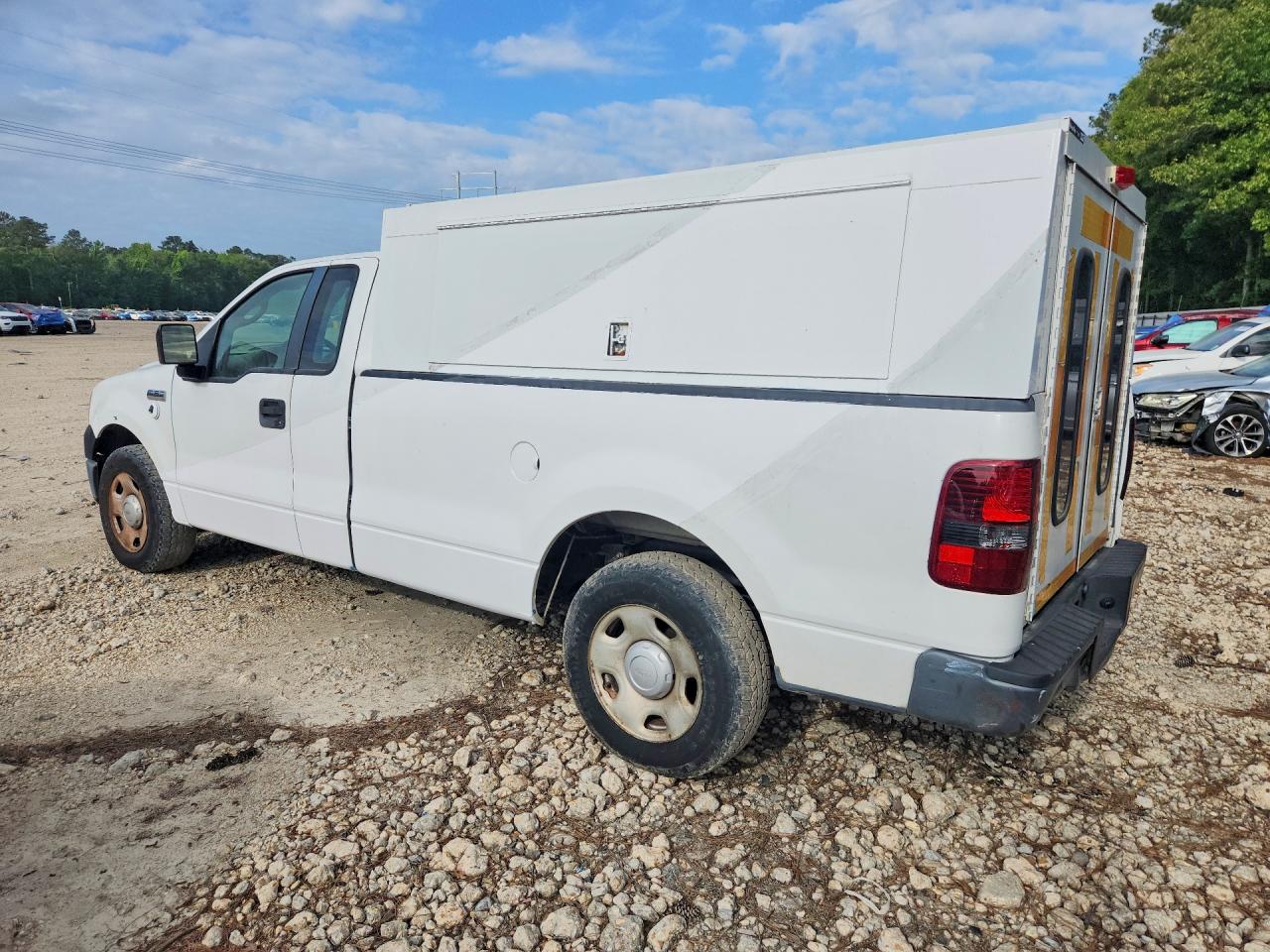 2008 Ford F150 VIN 1FTRF12258KB87777 photo 2