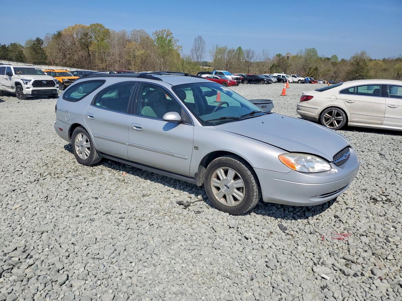 2003 Ford Taurus VIN 1FAHP59SX3A232996 photo 4