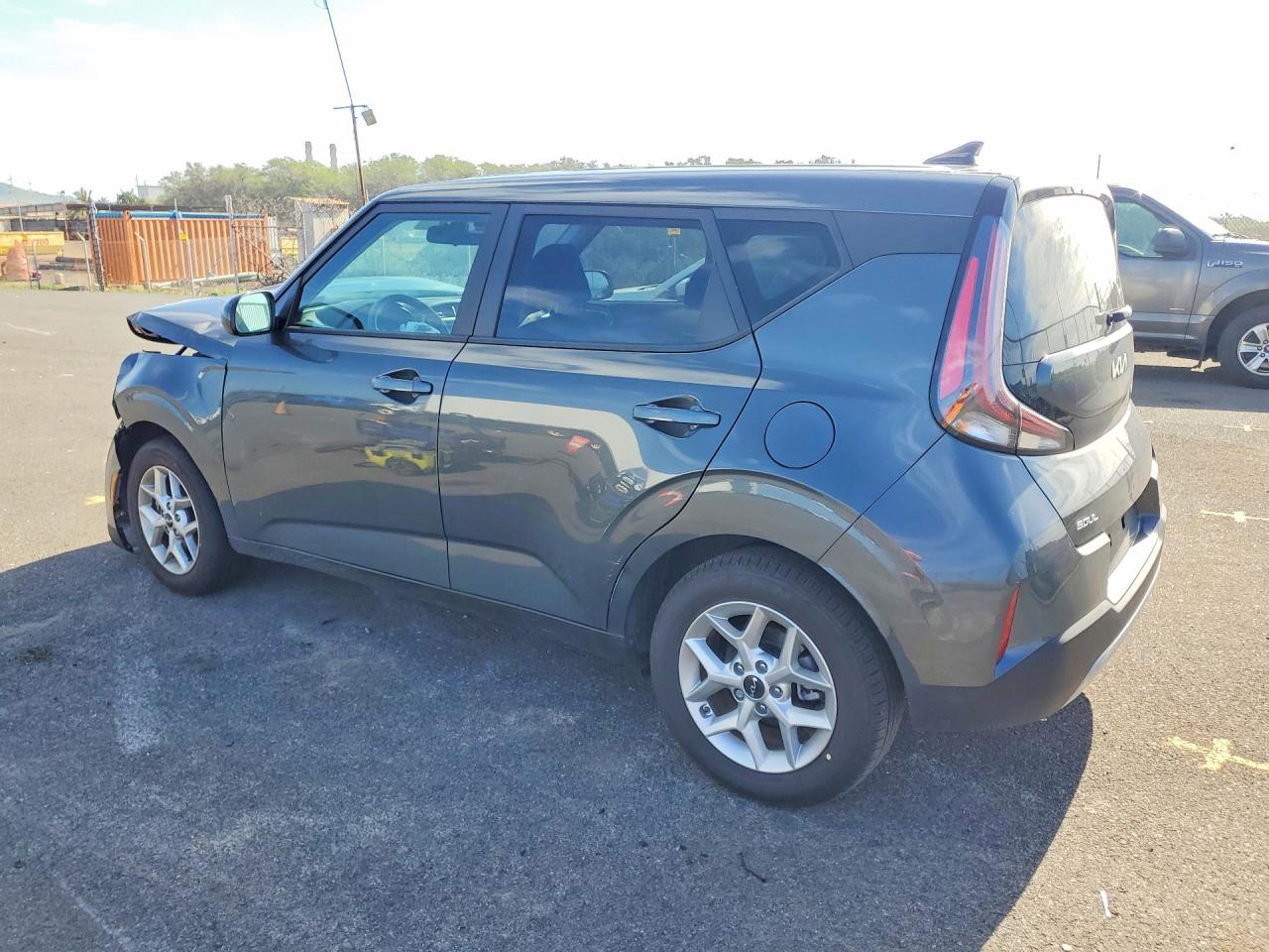 2025 Kia Soul VIN KNDJ23AU9S7966049 photo 2