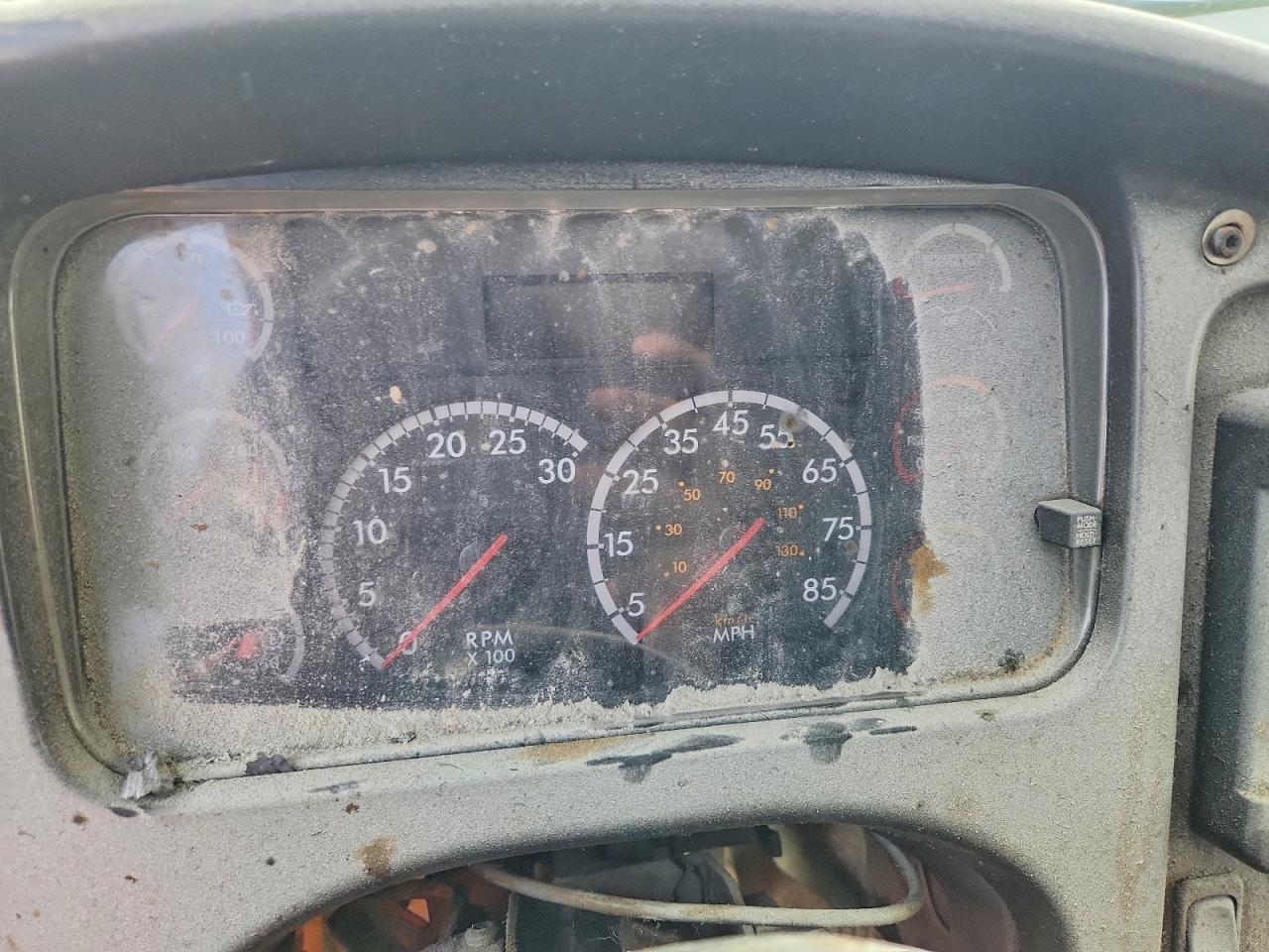 2018 FREIGHTLINER All other VIN 1FVACWFC4JHJJ9094 photo 8