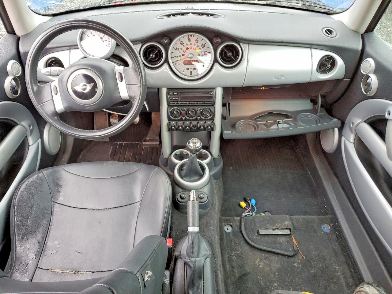 2002 MINI Cooper VIN WMWRC33462TC32585 photo 8