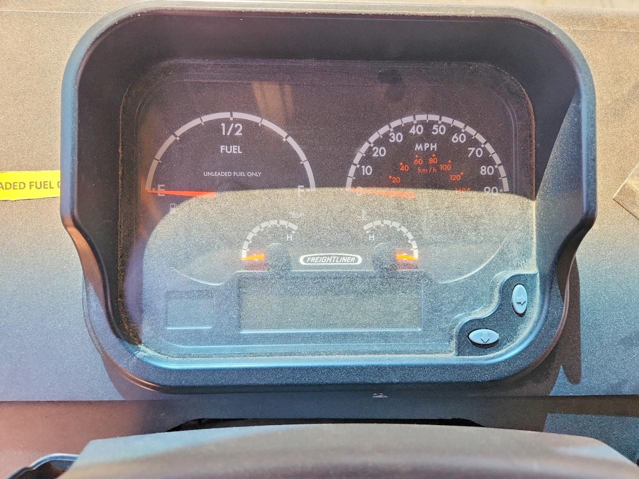 2021 FREIGHTLINER All other VIN 4UZAC2GA4MCMM9705 photo 9