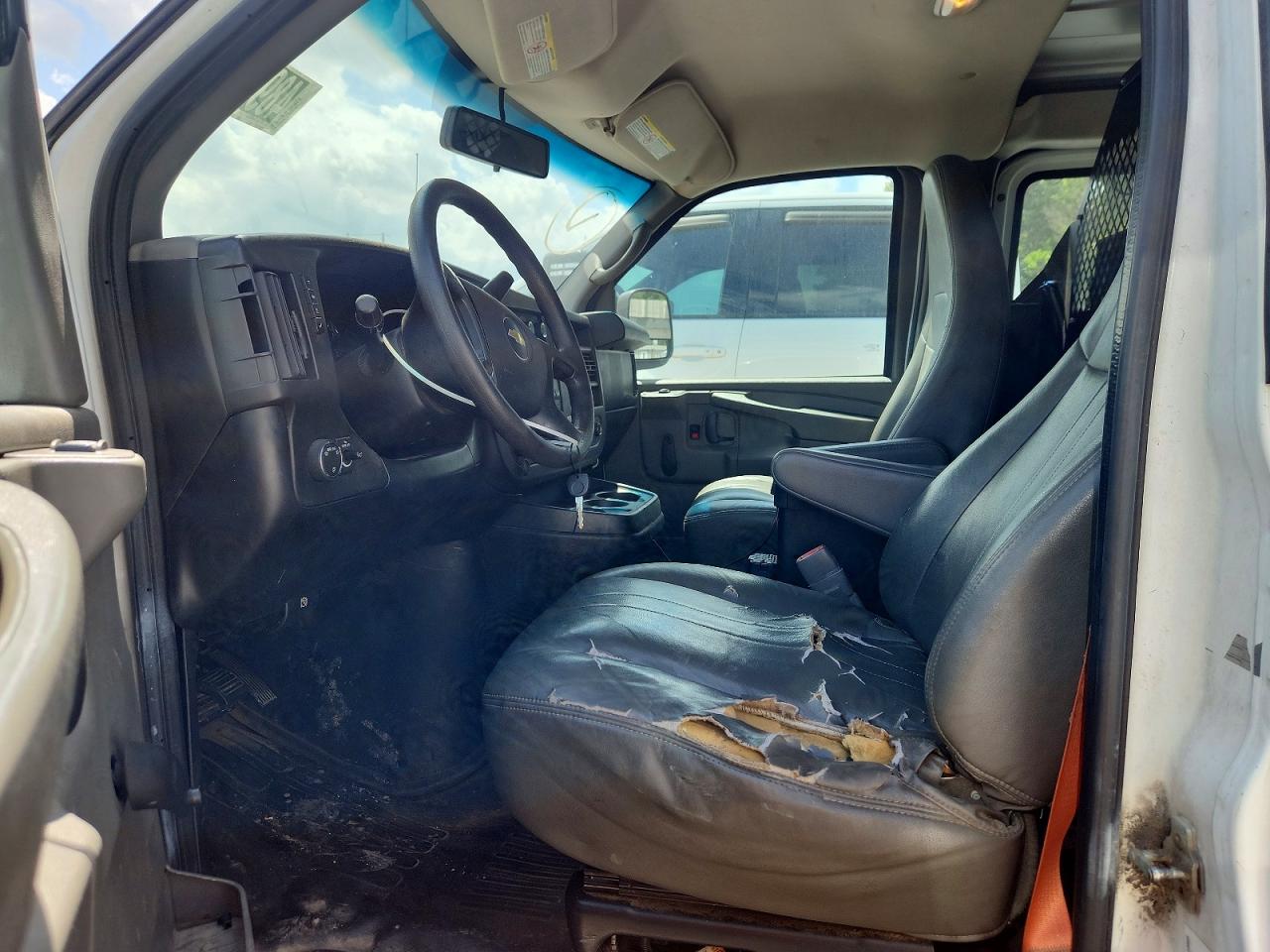 2013 CHEV Express VIN 1GCWGFCA3D1904275 photo 7