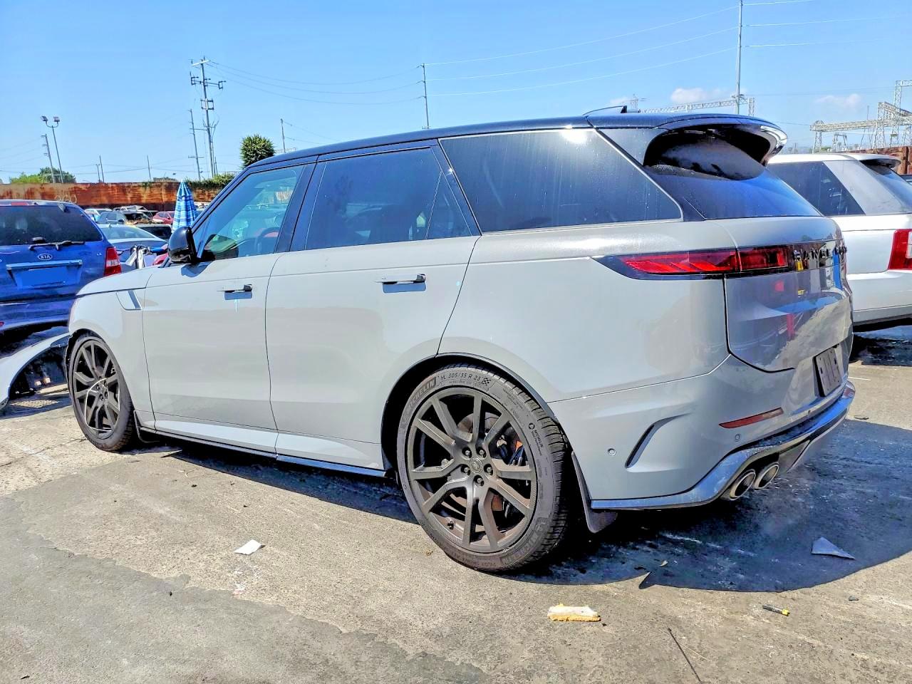 2025 LAND Rangerover VIN SAL1Z9F90SA444358 photo 2