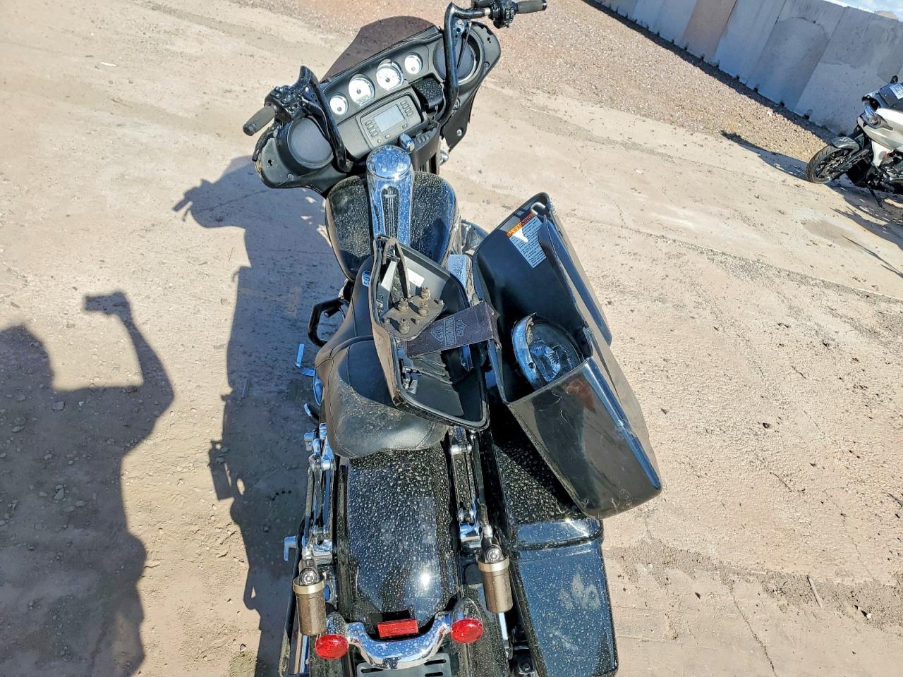 2019 HARLEY Fl VIN 1HD1KBC13KB670808 photo 6