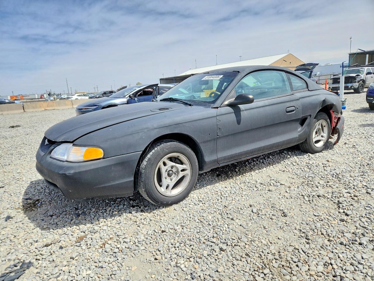 1996 Ford Mustang VIN 1FALP4040TF177562 photo 1