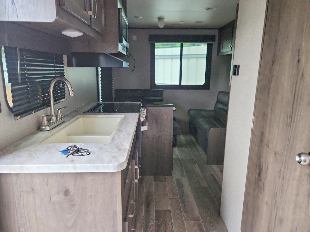 2021 JAYCO All models VIN 1UJBJ0BL2M17Z0270 photo 6