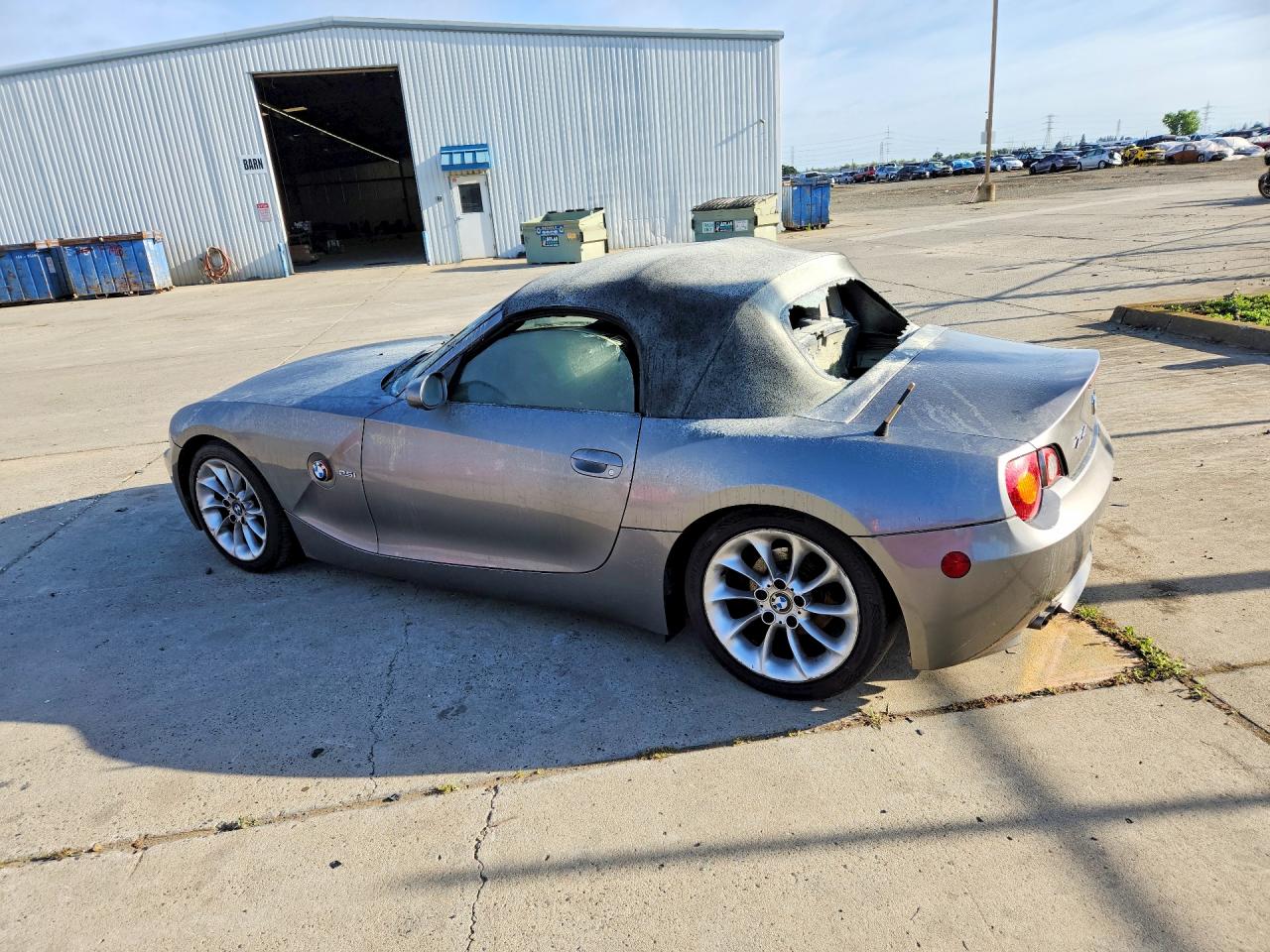2004 BMW Z4 VIN 4USBT33514LS52119 photo 2