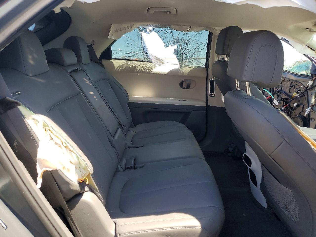 2025 Hyundai Ioniq VIN 7YAKN4DA3SY020812 photo 11